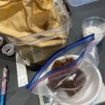 10月1日【醤油の日】にお醤油搾りの教室に伺いました